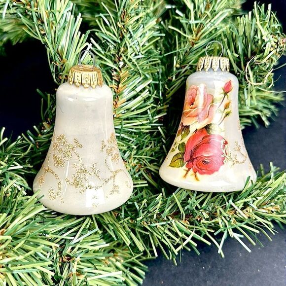 Two West Germany Christmas Bell Shaped Glass Ornaments Victorian Roses - Picture 6 of 11